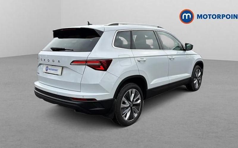 Used Skoda Karoq SE L 150 HP (110 kW) 2024 White SUV