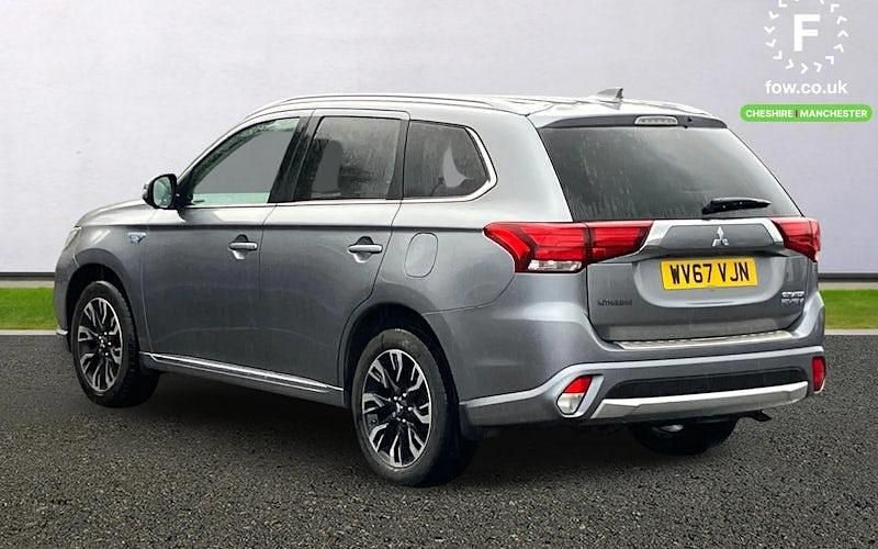 Used Mitsubishi Outlander P-HEV 203 HP (149 kW) 2017 Grey Estate