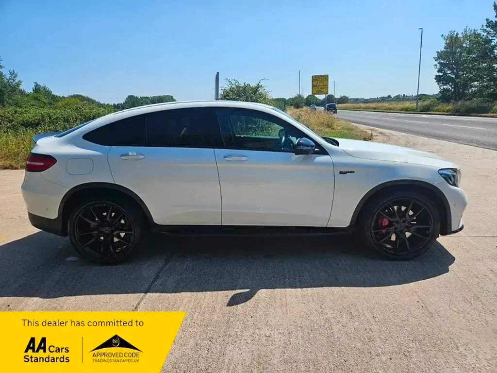 Used Mercedes GLC43 AMG Premium Plus 2019 White SUV