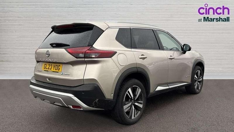 Used Nissan X-Trail Tekna 213 HP (156 kW) 2023 Silver SUV