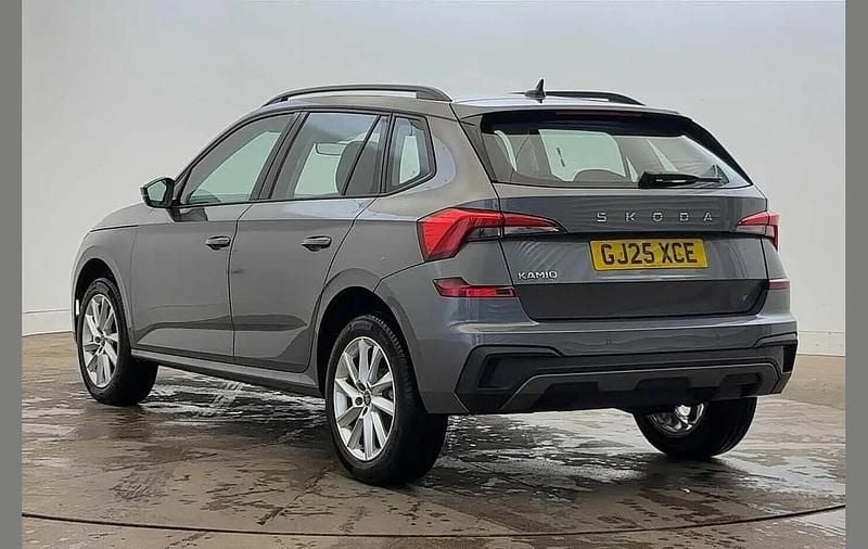 Used Skoda Kamiq SE 115 HP (84 kW) 2025 Graphite grey metallic SUV