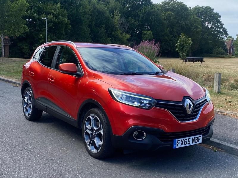 Used Renault Kadjar Dynamique 130 HP (95 kW) 2015 Red SUV