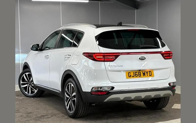 Used Kia Sportage 134 HP (98 kW) 2018 White SUV