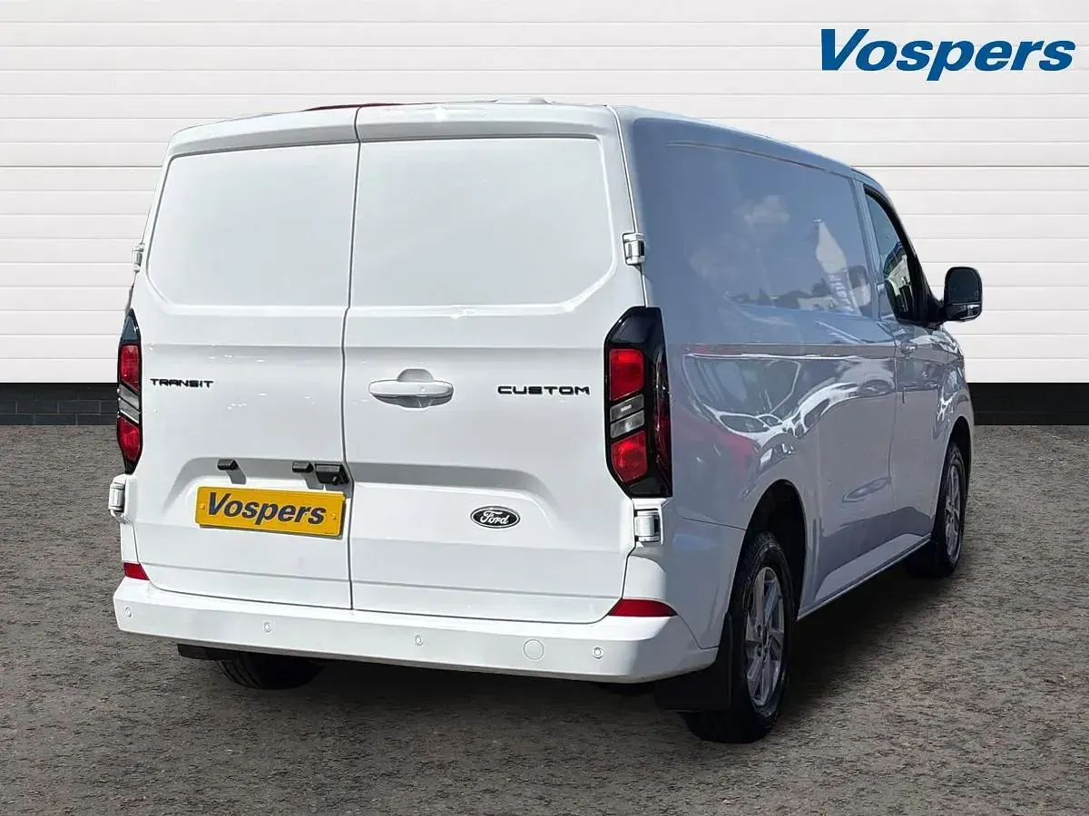 Used Ford Transit Custom Limited 136 HP (100 kW) 2025 White Van
