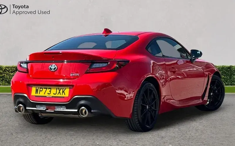 Used Toyota GR86 235 HP (172 kW) 2022 Red Coupe