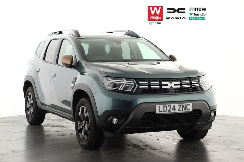 Green Used 2024 Dacia Duster Extreme SUV | £17,995 (A bit pricey) - Image 1/4