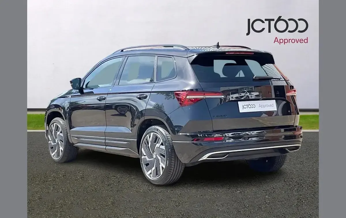 Used Skoda Karoq SportLine 187 HP (137 kW) 2023 Black SUV