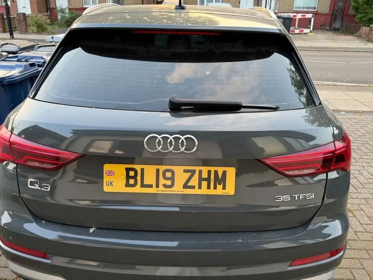 Usado Audi Q3 Sport 150 HP (110 kW) 2019 Cinzento SUV