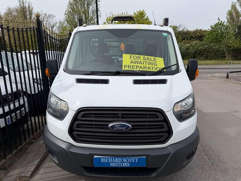 Begagnad Ford Transit S 130 HK (95 kW) 2019 Vit Cab