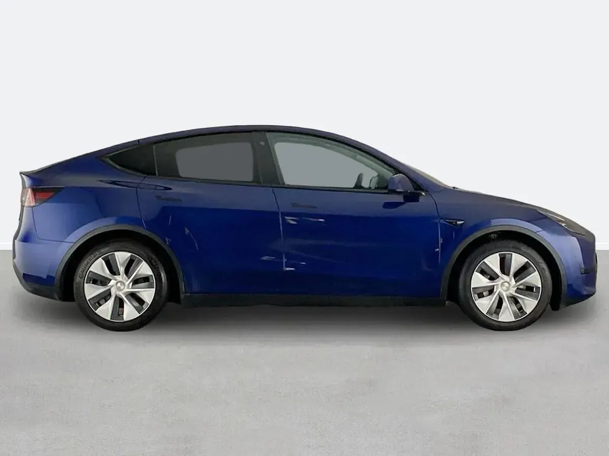 Used Tesla Model Y RWD 219 kW (299 HP) 2022 Blue SUV