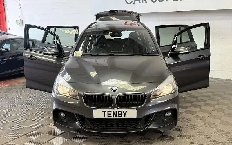 Used BMW 220 M Sport 190 HP (139 kW) 2016 Grey Estate