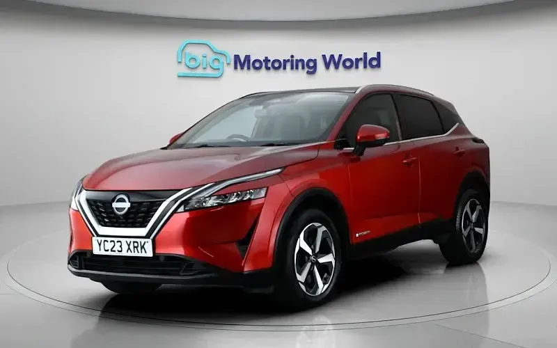 Used Nissan Qashqai N-Connecta 190 HP (139 kW) 2023 Red SUV