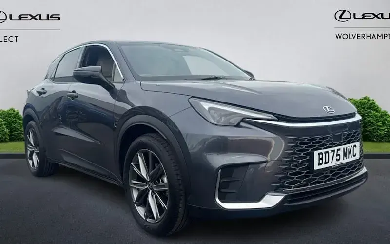 Used Lexus LBX 136 HP (100 kW) 2025 SUV