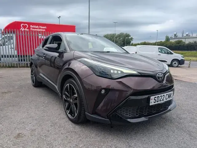 Used Toyota C-HR Sport 184 HP (135 kW) 2022 Mauve/purple SUV