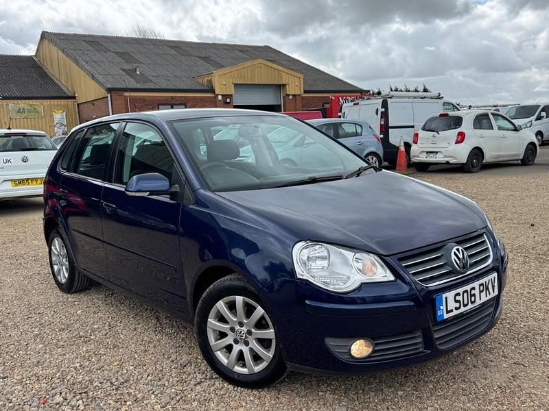 Used VW Polo SE 75 HP (55 kW) 2006 Blue Hatchback