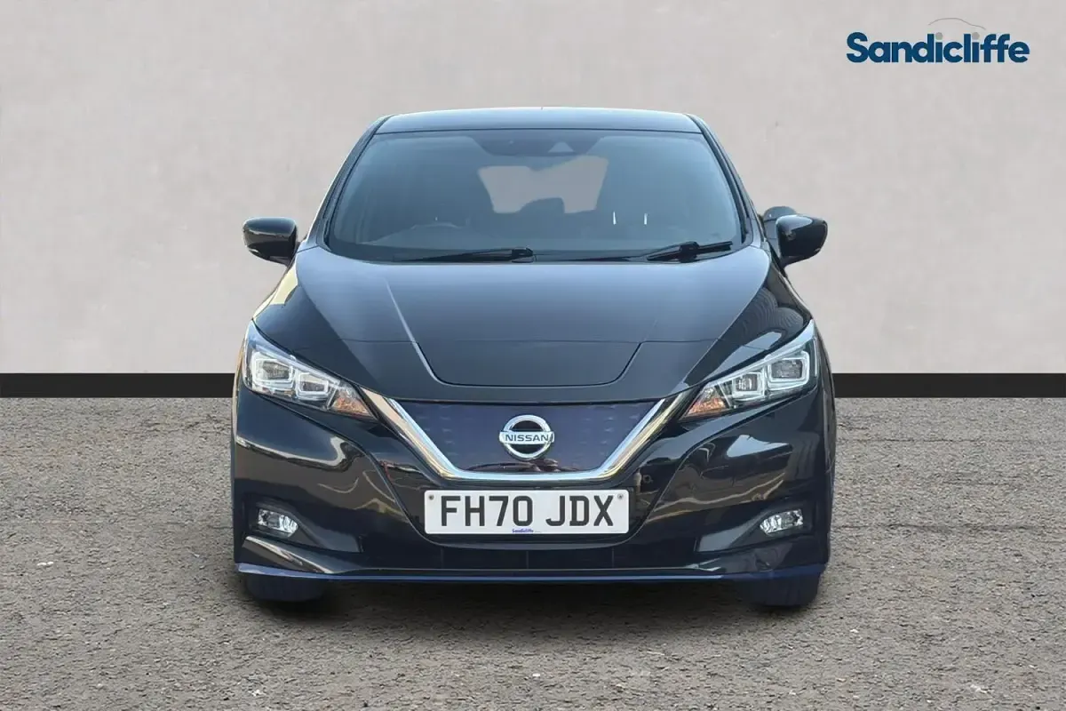 Used Nissan Leaf Tekna 160 kW (218 HP) 2020 Black Hatchback