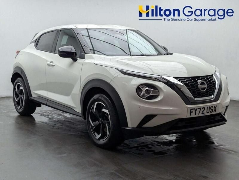 Used Nissan Juke N-Connecta 114 HP (83 kW) 2022 White SUV