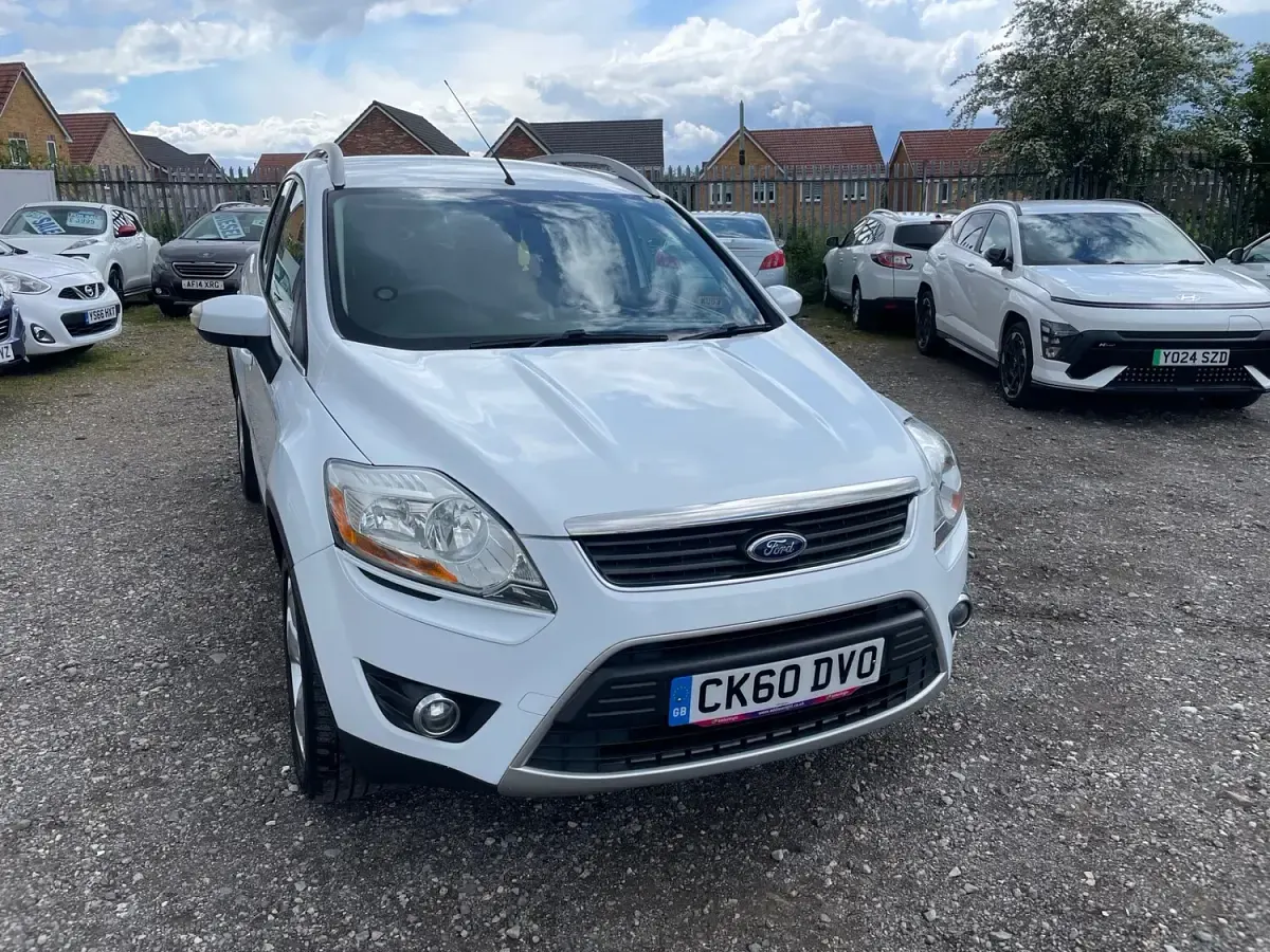 Used Ford Kuga Titanium 2010 White SUV