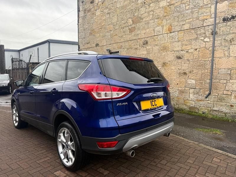Used Ford Kuga Titanium 180 HP (132 kW) 2016 Blue SUV