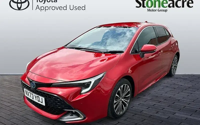 Used Toyota Corolla Design 140 HP (102 kW) 2026 Hatchback