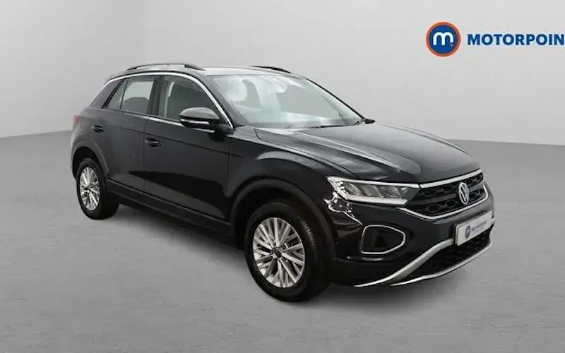 Used VW T-Roc Life 110 HP (80 kW) 2024 SUV