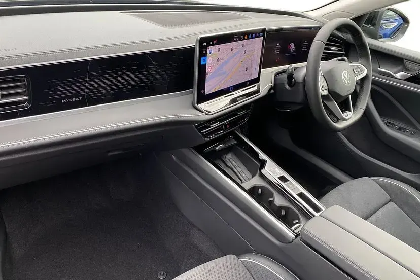 New VW Passat Elegance 204 HP (150 kW) 2026 Grenadilla black Estate