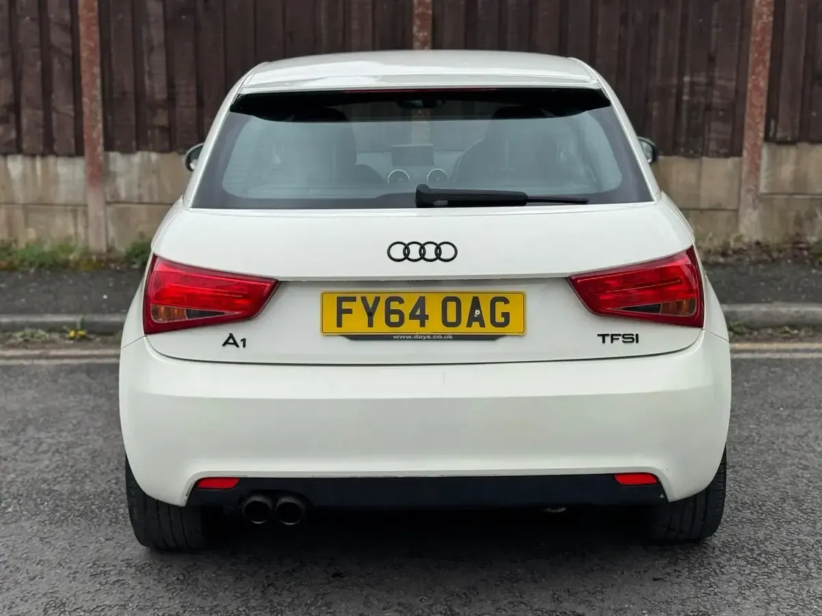 Used Audi A1 Sport 122 HP (89 kW) 2014 White Hatchback