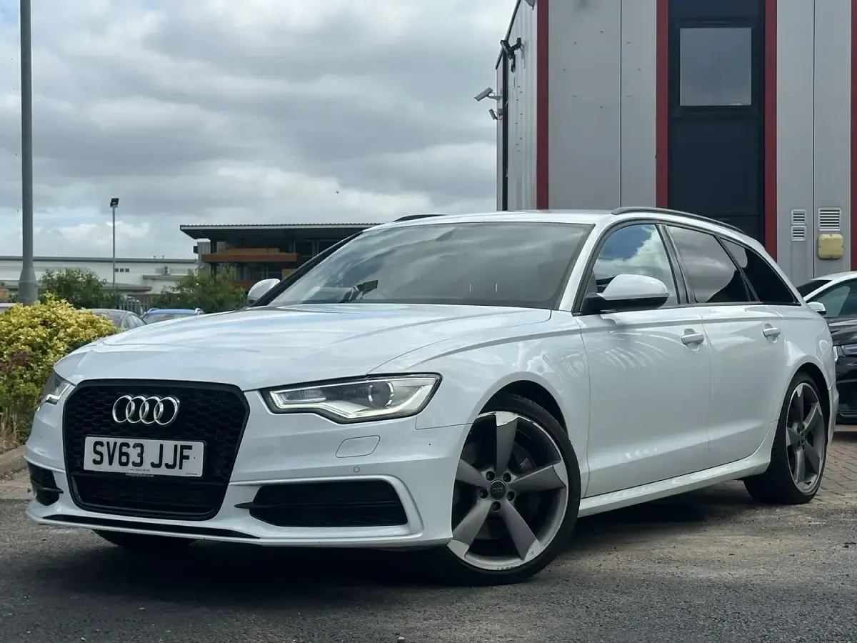 Used Audi A6 Black Edition 313 HP (230 kW) 2013 White Estate