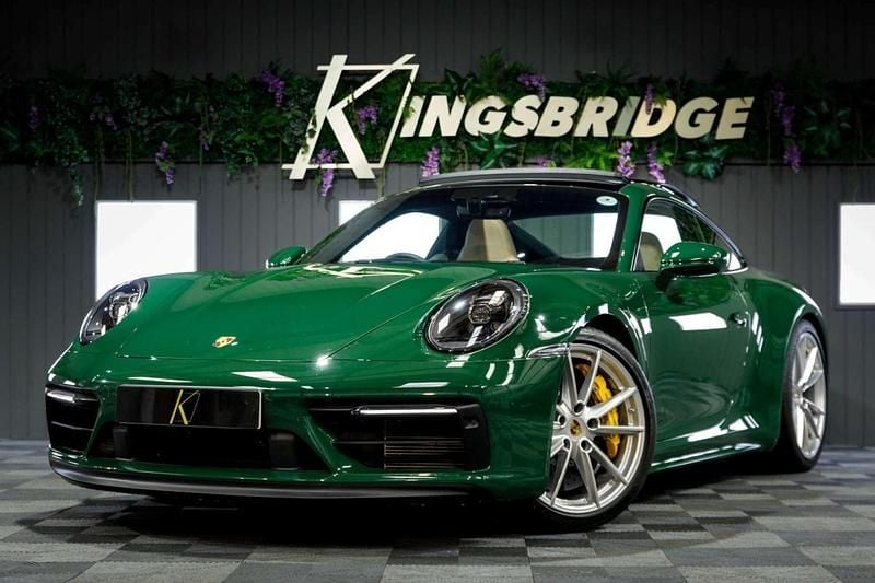 Used Porsche 911 Carrera GTS 473 HP (347 kW) 2023 Green Coupe