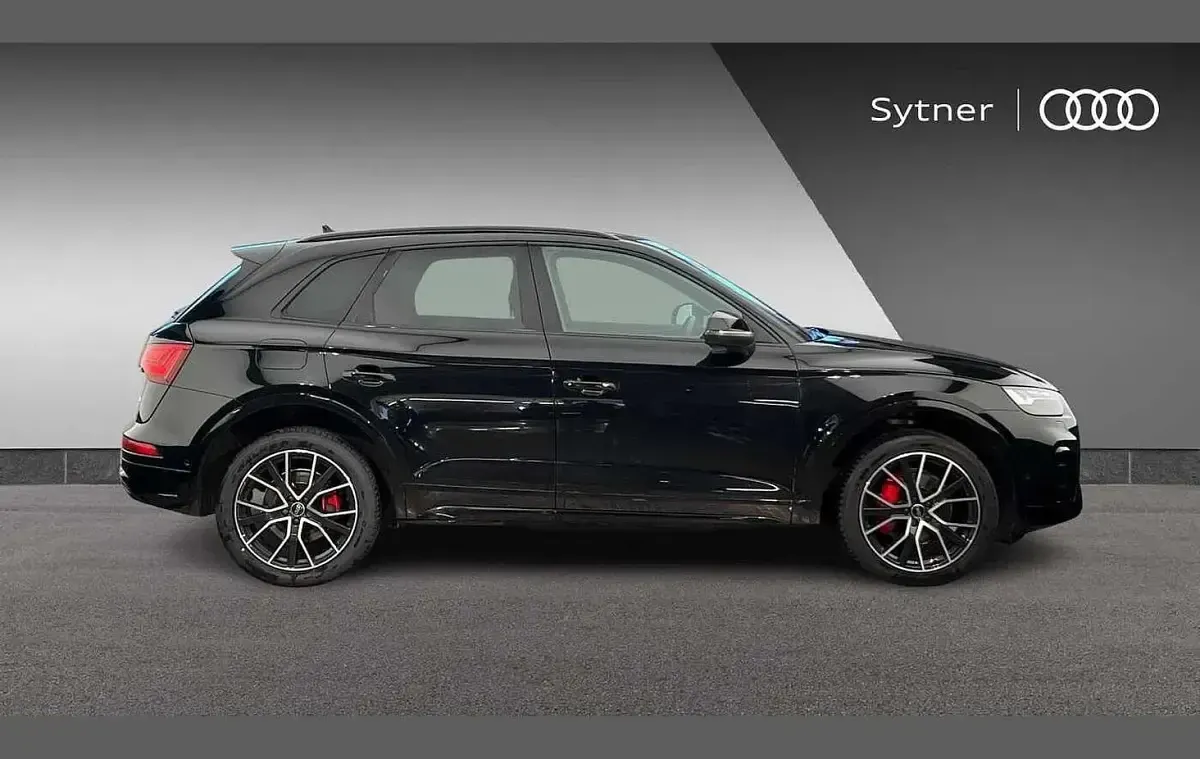 Used Audi Q5 Comfort 200 HP (147 kW) 2022 Black SUV