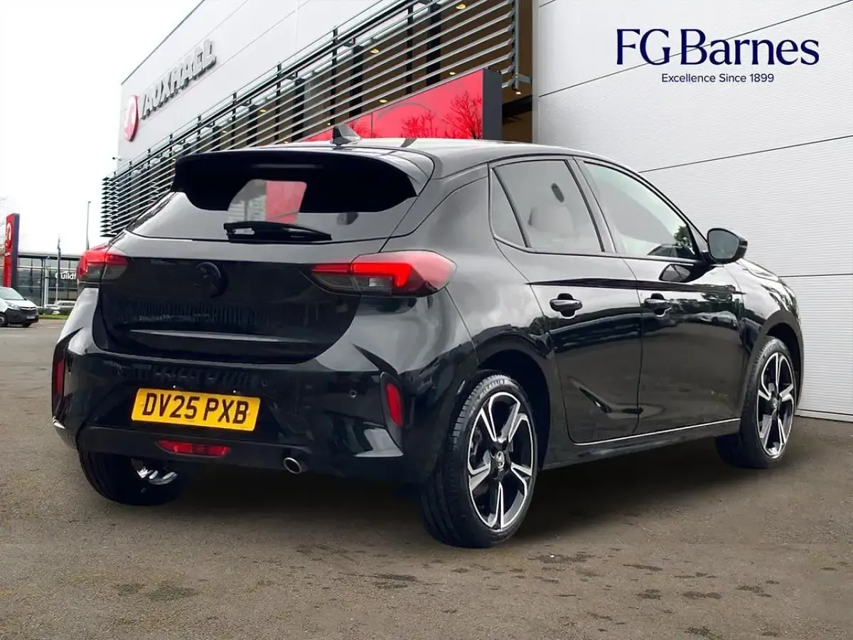 Used Vauxhall Corsa Ultimate 99 HP (72 kW) 2025 Black Hatchback