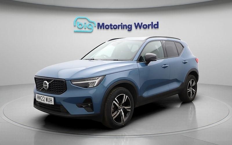 Used Volvo XC40 Plus 163 HP (119 kW) 2025 SUV
