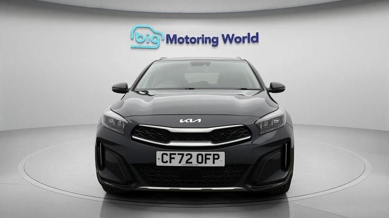 Used Kia XCeed 141 HP (103 kW) 2022 Grey SUV