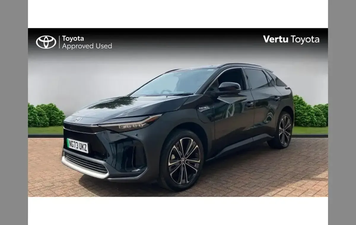 Used Toyota bZ4X 150 kW (204 HP) 2024 Black SUV