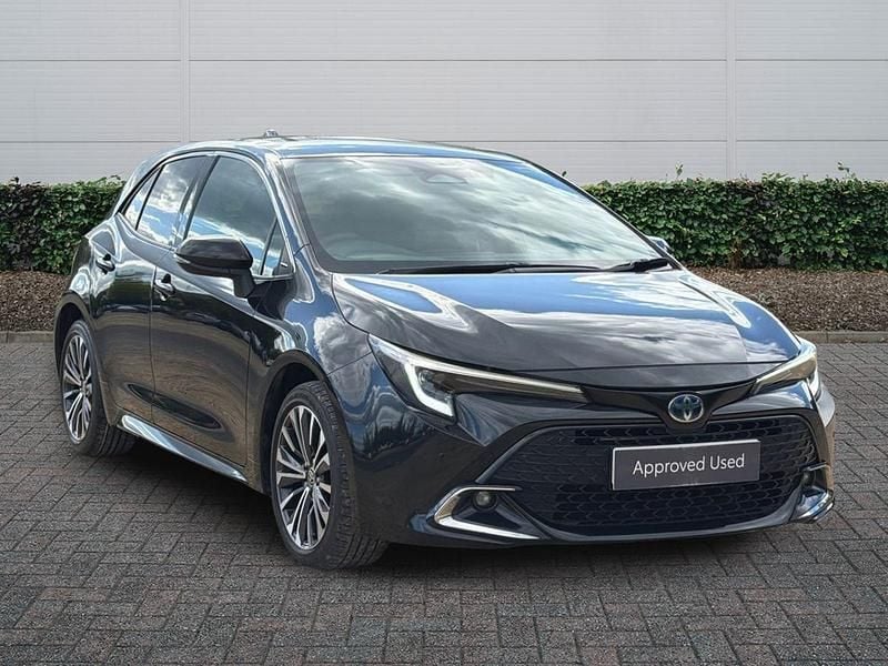 Used Toyota Corolla Design 2024 Black Hatchback
