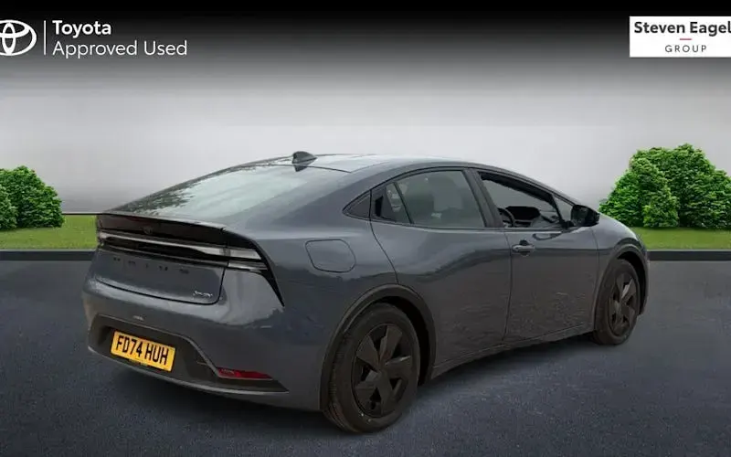 Usado Toyota Prius Design 223 CV (164 kW) 2026 Utilitario