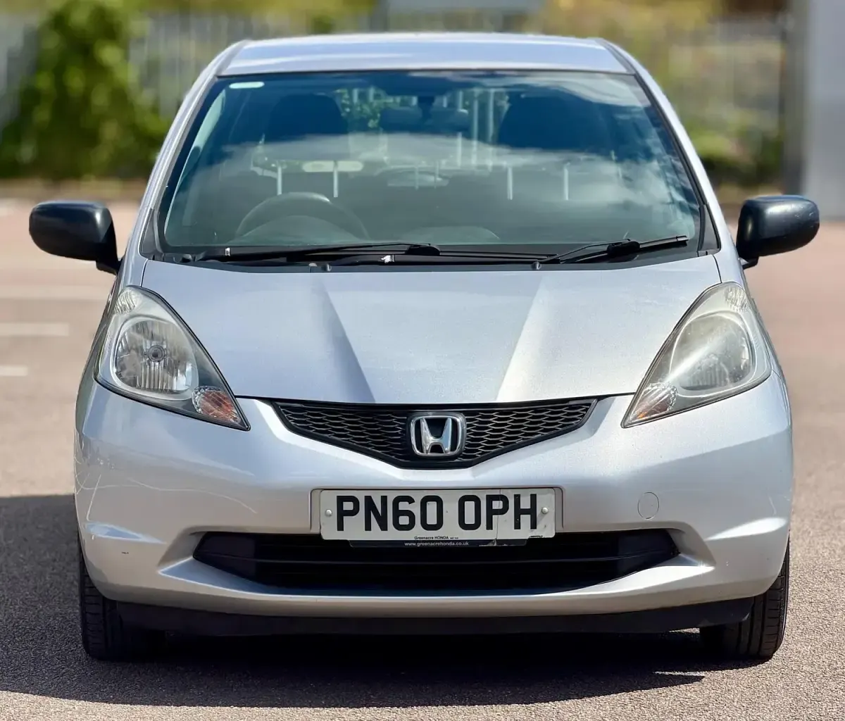 Used Honda Jazz S 90 HP (66 kW) 2010 Silver Hatchback