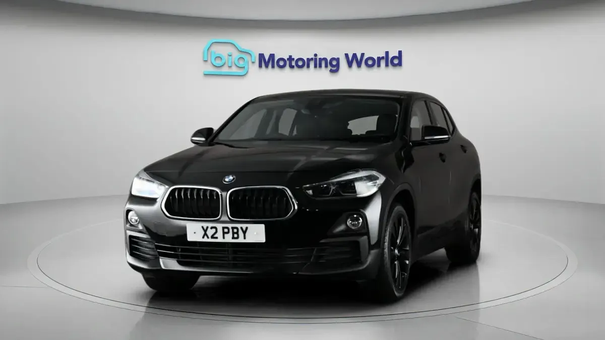 Begagnad BMW X2 Sport Line 150 HK (110 kW) 2019 Svart SUV