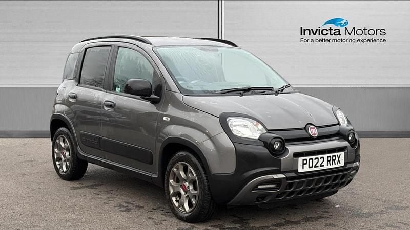 Used Fiat Panda Cross Cross 70 HP (51 kW) 2022 Grey Hatchback