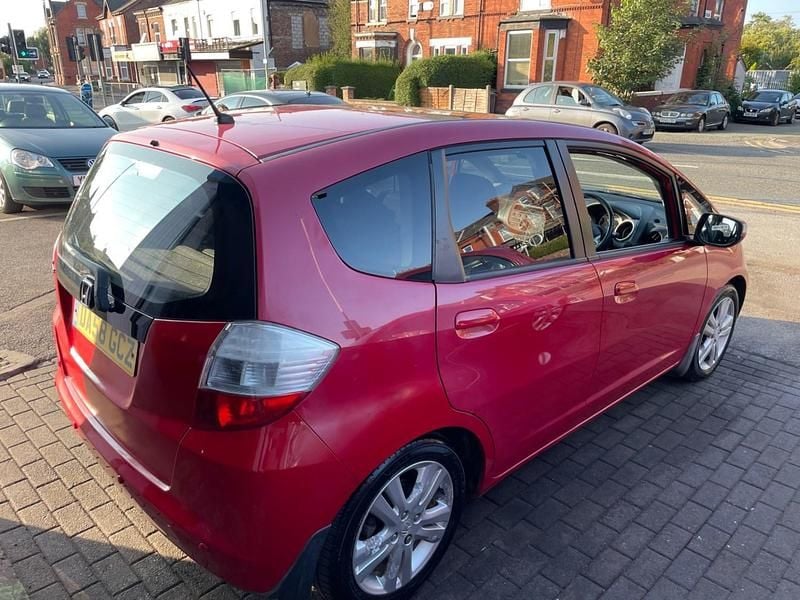 Used Honda Jazz EX 100 HP (73 kW) 2009 Red Hatchback