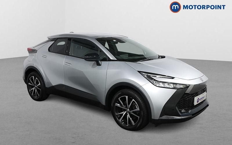 Used 2025 Toyota C-HR Design SUV | £23,999 (Fair price) - Image 1/4