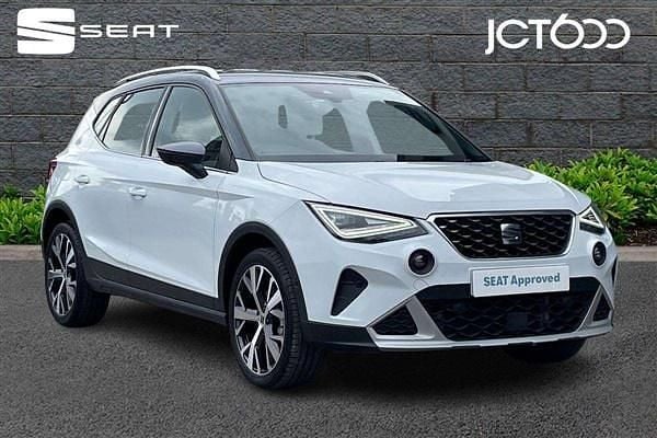 White Used 2024 Seat Arona Xperience Lux SUV | £18,459 (Fair price) - Image 1/4