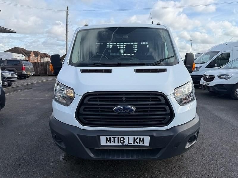 Usado Ford Transit 130 HP (95 kW) 2018 Branco Van