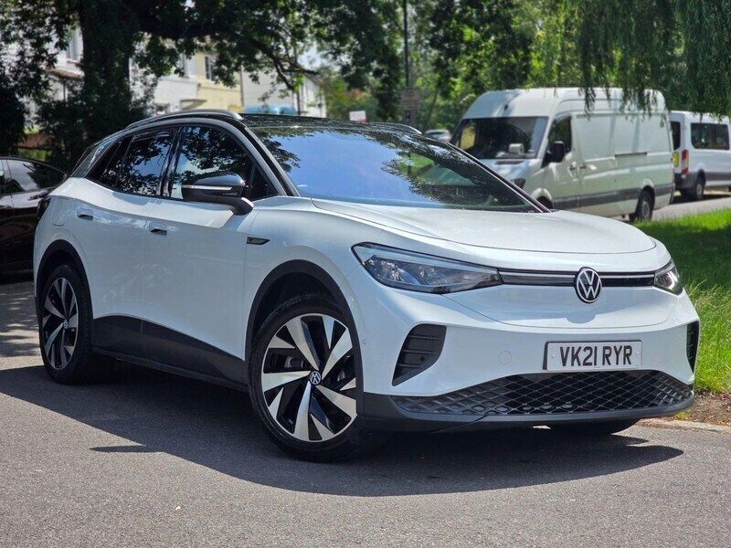 White Used 2021 VW ID.4 Pro Performance SUV | £14,699 - Image 1/4
