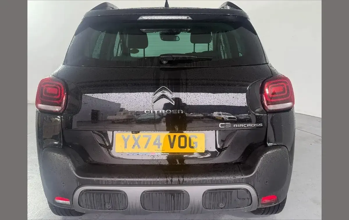 Used Citroën C3 Aircross PureTech 128 HP (94 kW) 2024 Black SUV