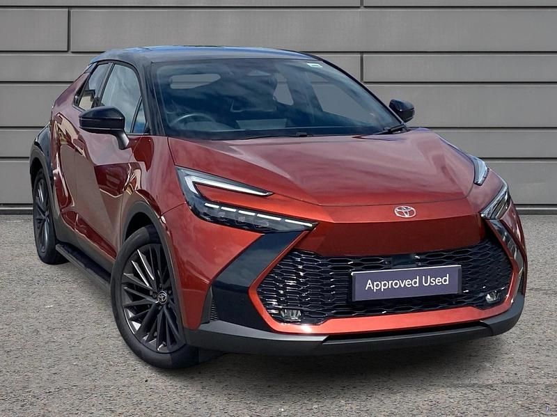Orange/black Used 2025 Toyota C-HR Edition SUV | £34,495 - Image 1/4
