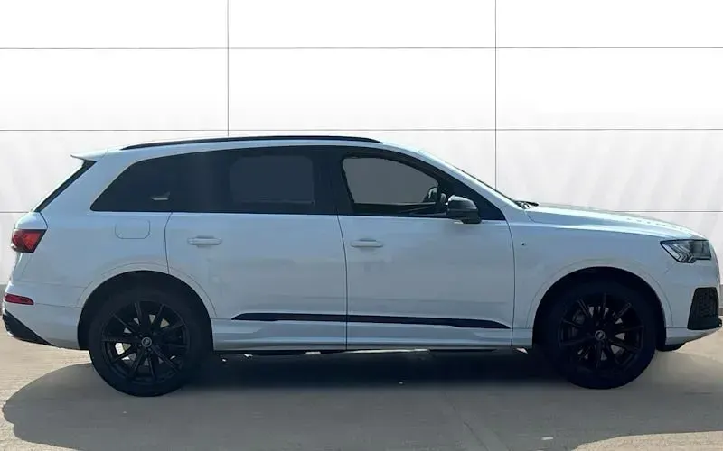 Used Audi Q7 Black Edition 286 HP (210 kW) 2024 SUV