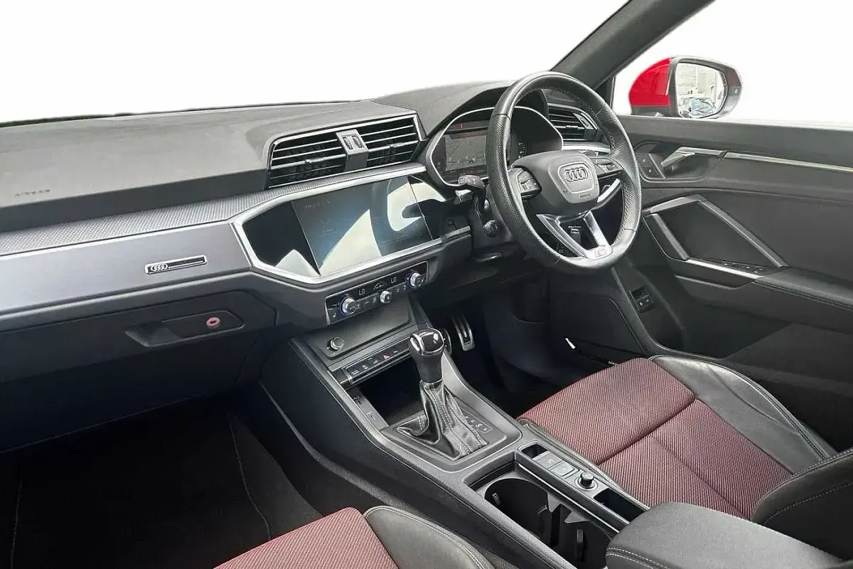 Used Audi Q3 S-Line 245 HP (180 kW) 2022 Red SUV