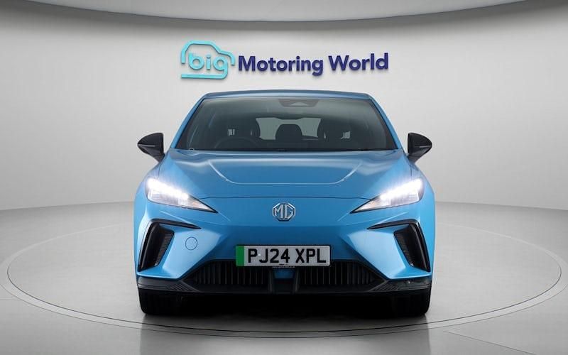 Used MG MG4 EV SE 150 kW (204 HP) 2024 Hatchback