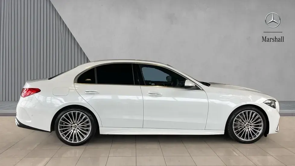 Used Mercedes C200 AMG Line Premium 204 HP (150 kW) 2025 Manufaktur opalite white bright